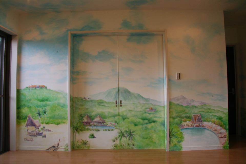 一般住宅　室内壁画「ハワイの風景」