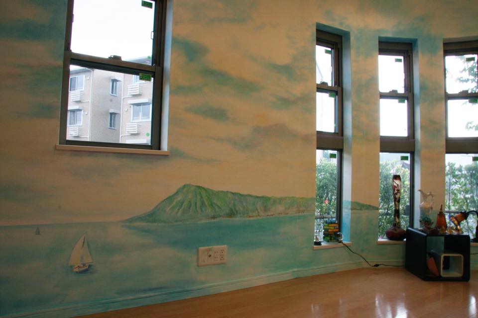一般住宅　室内壁画「ハワイの風景」